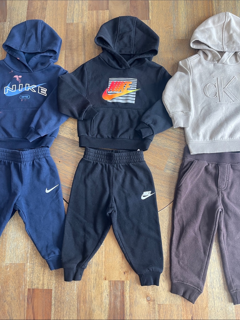 Nike Hoodie and Sweatpants Outfit bundle